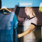 "Como as Novas Tarifas entre EUA e China Estão Transformando a Indústria da Moda: Desafios e Estratégias de Sobrevivência para Marcas Pequenas"