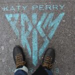 "Katy Perry Faz História como a Primeira Popstar a Cantar no Espaço: O Que Isso Significa para o Futuro da Música e das Estrelas?"