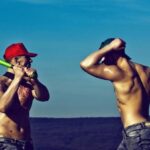 Comunidade LGBTQIA+ questiona falta de investigação de crime de ódio e apoio da polícia local
