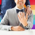 Vice-presidente dos EUA quer que Reino Unido flexibilize proteção LGBTQ+ para garantir acordo comercial
