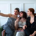 Descubra como assistir a maior noite da moda que exalta o dandyismo negro e a cultura fashion