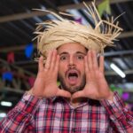 Cantor paranaense traz nova música que explora a magia dos primeiros encontros com muita intensidade e mistério