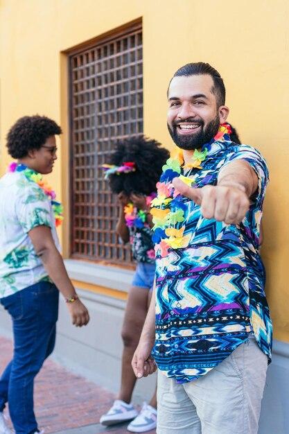 Marcelo Caetano representa o Brasil no prêmio que celebra o cinema LGBTQIA+ no Festival de Cannes