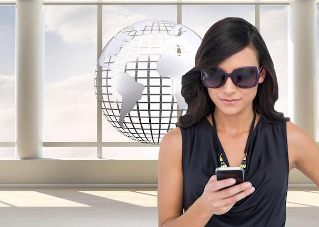 Cantora brasileira aposta em colaboração inédita e promete agitar o público LGBTQIA+ com faixa bilíngue