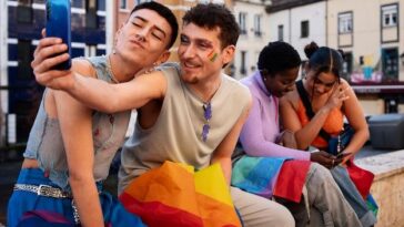 Artistas LGBTQIA+ usam sua visibilidade para promover inclusão e fortalecer a representatividade nas redes sociais do Brasil