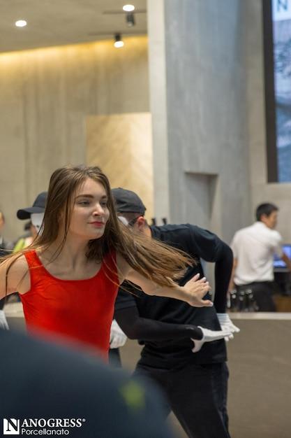 Anitta brilha no retorno aos palcos com show no Baja Beach Festival 12 Após pausa por infecção, cantora celebra reencontro com fãs no México em apresentação vibrante