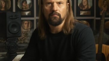 Descubra as canções icônicas escritas pelo produtor que moldou gerações e conquistou o mundo pop