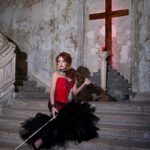 Cantora passa por momento inusitado em apresentação e recebe apoio do público e de Zé Felipe