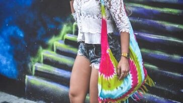 A drag queen une música eletrônica e moda para uma apresentação icônica no maior evento da América Latina