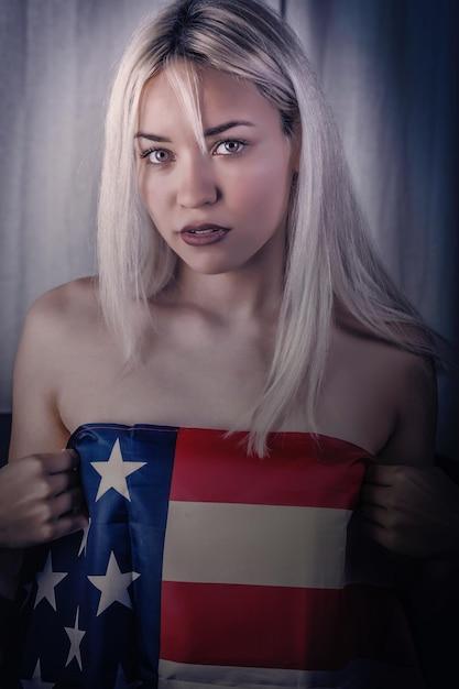 Cantora lança críticas à vice-presidente e agradece a Donald Trump em post viral no X