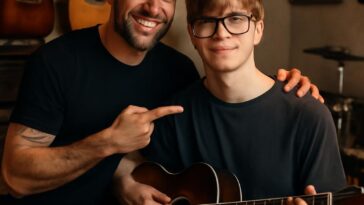 Em show no Chile, o cantor orgulhosamente viu seu filho brilhar no palco, mostrando que a arte corre em suas veias