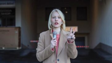 Justiça rejeita acusação de cópia em ação contra Anitta, reforçando a importância da prova de acesso em casos de direitos autorais