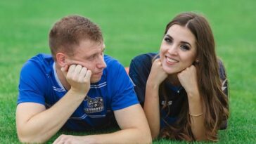 Goleira da seleção inglesa abre o coração e apoia a vivência autêntica na comunidade LGBTQIA+