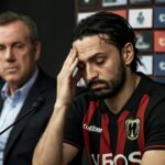 Lesão misteriosa e negociações travadas colocam futuro do lateral francês em xeque