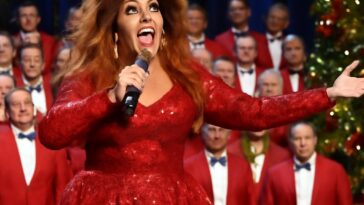 Drag queen e ex-membro do GMCLA traz brilho e diversidade ao espetáculo Holiday Legends em dezembro