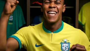 Atacante do Palmeiras vive momento especial e volta a vestir a camisa da Amarelinha com orgulho