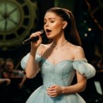 Cantora dá voz à Glinda em música icônica que revela as dores e dilemas da personagem no filme