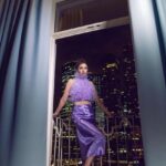 Cantora investe em conforto e privacidade durante turnê de imprensa em Londres para lançamento do filme