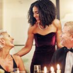 Celebração glamourosa com tema James Bond reúne ícones e emociona fãs LGBTQIA+