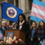 Legisladores LGBTQIA+ de Minnesota prestam tributo às vidas trans perdidas e reforçam luta contra a transfobia