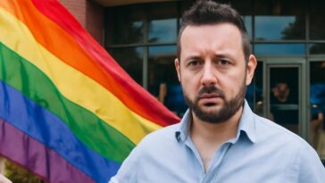 Nicholas Daum processa Newport Aquarium após homofobia atrasar promoção e levar à demissão