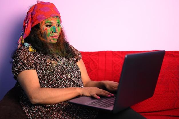 Rumi Carter entrega momento materno que viralizou com Beyoncé 1 A filha de Beyoncé mostra o clássico ‘não’ que toda mãe negra conhece, conquistando a internet com autenticidade e humor