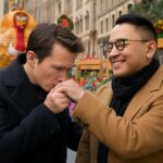 Momento afetuoso entre estrelas LGBTQIA+ na tradicional Macy’s Thanksgiving Day Parade emociona público e celebra representatividade