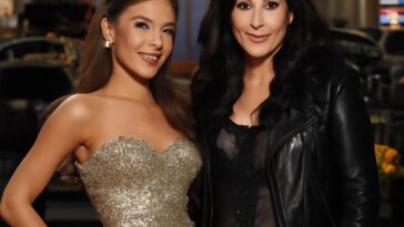 Show final de 'Saturday Night Live' traz ícones da música e estreia de Josh O’Connor