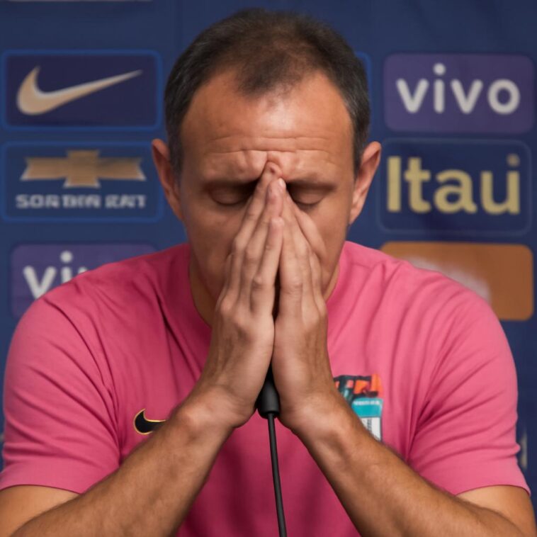 Técnico brasileiro pede desculpas após comentário homofóbico sobre camisa rosa 1 Abel Braga se retrata por fala polêmica ao criticar uniforme rosa durante coletiva no Inter