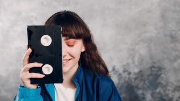 Entre beats e meditações, Anitta equilibra diversão e autoconhecimento no novo EP