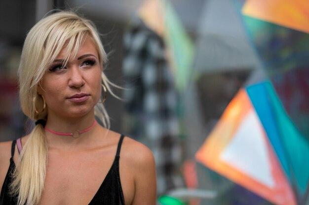 Fãs relatam abuso por quererem dançar em assentos fixos durante turnê da diva pop em Melbourne, Austrália