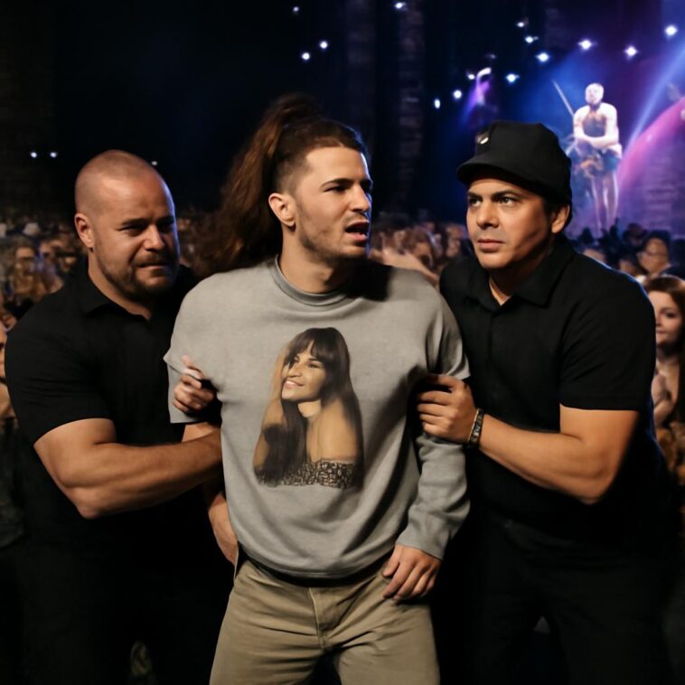 Atacante de Ariana Grande é expulso de show de Lady Gaga na Austrália 1 Homem que invadiu estreia de 'Wicked: For Good' em Singapura é retirado por segurança em concerto de Lady Gaga