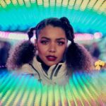 Rihanna celebra 1 bilhão de views com ‘Only Girl (In the World)’ 13 Vídeo icônico da diva pop atinge marca histórica, reafirmando sua força e representatividade na música