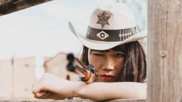 A diva celebra a resiliência americana e a herança do cowboy negro em turnê histórica