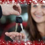 SBT troca especial de Natal de Zezé Di Camargo por episódio inédito de Chaves 12 Cantor pediu cancelamento após polêmica com presença de Lula e Alexandre de Moraes em evento do SBT