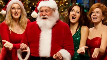 Amy Poehler, Kristen Wiig e Maya Rudolph encantam com sátira natalina que virou cult entre a comunidade queer