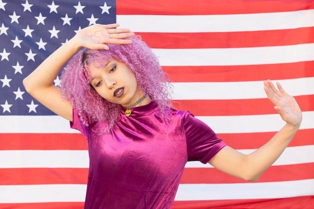 Rapper enfrenta reações intensas após declarações e desativa Instagram perdendo milhões de seguidores