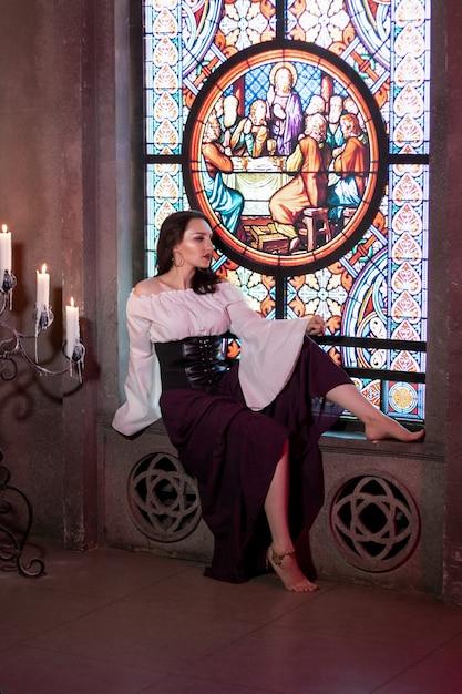 Há 20 anos, Madonna redefinia o pop com luz, movimento e poder feminino na disco music