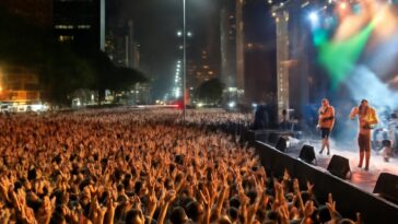 São Paulo celebra a virada do ano com mais de 14 horas de música gratuita na Avenida Paulista