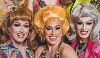 Conheça as faixas etárias e trajetórias das drag queens da nova temporada que promete quebrar padrões