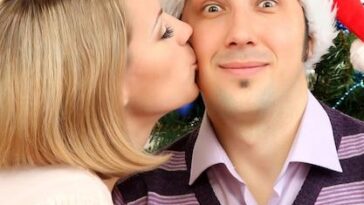 Casal surge aos beijos após passar Réveillon juntos e compartilhar momentos de intimidade nas redes sociais