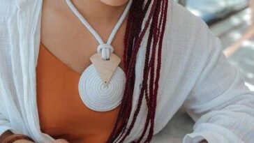 A diva celebra sua força e sensualidade com look ousado que conquistou fãs e comunidade LGBTQIA+