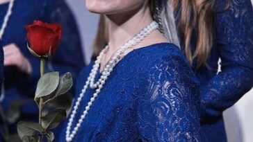 A caçula de Beyoncé e Blue Ivy brilha no palco e recebe reconhecimento no iHeartRadio Music Awards