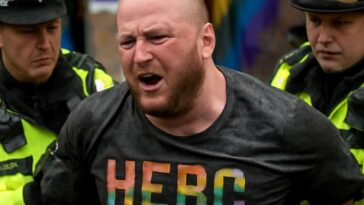 Steven Bryant deve pagar multa e cumprir ordem comunitária após ofensas homofóbicas e agressão a quatro policiais em Southampton