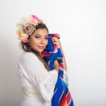 Ícone da liberdade feminina, Madonna empresta voz a clássico da emancipação em fragrância icônica