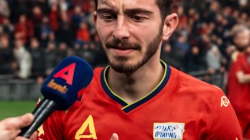 Jogador assume que sofreu bloqueios por ser gay e expõe preconceito dentro do próprio clube australiano