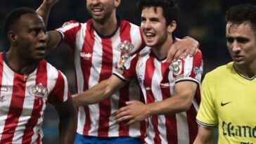 Atlético de San Luis vence o América por 2 a 0, em partida marcada por tensão e homofobia na torcida