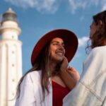 Com 38 anos de diferença, cantora mostra que idade não limita felicidade e autenticidade