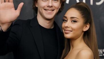 Ator veterano da série elogia talento da cantora e atriz, que retorna ao universo de Ryan Murphy