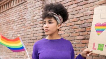 Rapper critica jornalista por cobertura de protesto em igreja e provoca reação na comunidade LGBTQIA+